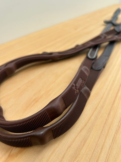 X-treme Rubber Grip Notched Reins